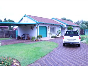 3 Bed House in Mayberry Park