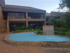 88 m² Commercial space in Garsfontein