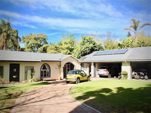 4 Bed House in Johannesburg North