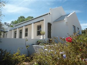 5 Bed House in Aurora