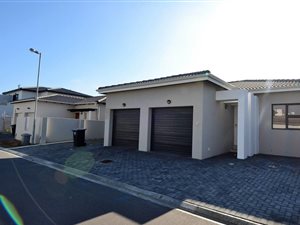 2 Bed House in Parklands North