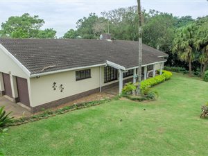 4 Bedroom House in Padfield Park