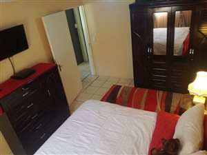 2 Bed Garden Cottage in Maraisburg