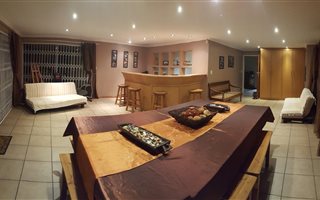 4 Bedroom House in Quellerina