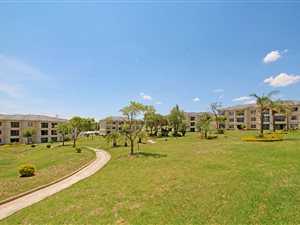 2 Bed Apartment in Summerset