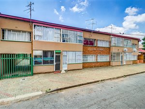2 Bed Apartment in Brakpan Central