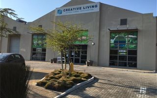 325 m² Commercial space in Brooklyn