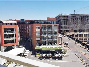 176 m² Commercial space in Melrose Arch