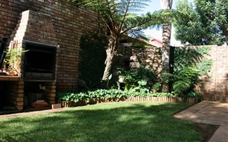 2 Bedroom Townhouse in Clubview