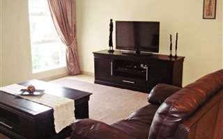 3 Bedroom Apartment in Edenburg