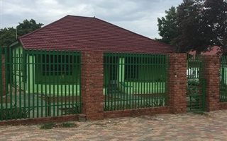 3 Bedroom House in Oos-Einde