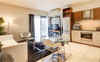 1 Bedroom Apartment in Foreshore