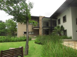 166 m² Commercial space in Paulshof