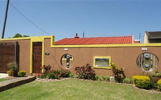 4 Bedroom House in KwaMashu