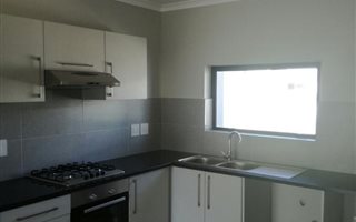 2 Bedroom Apartment in Burgundy Estate