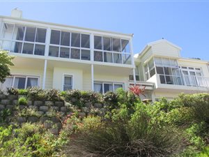 4 Bed House in Brenton on Sea