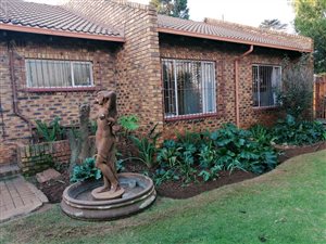 4 Bed House in Dersley
