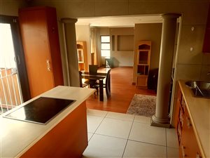 Bachelor apartment in Croydon