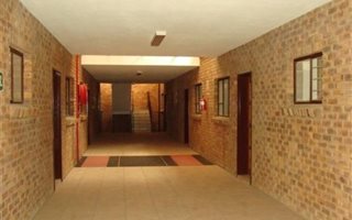 2 Bedroom Apartment in Alberton