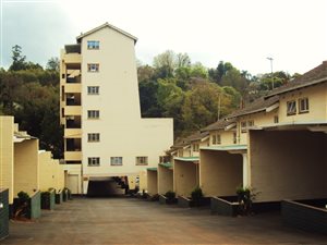 2 Bed Flat in Clarendon