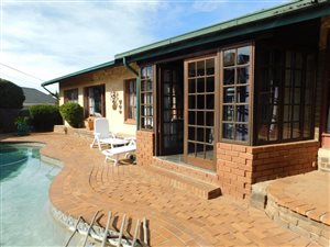 4 Bed House in Florida Park