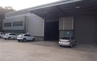 1159 m² Industrial space in Briardene