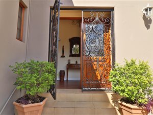 4 Bed House in Wendywood
