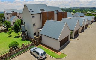 2 Bedroom House in Southdowns Estate