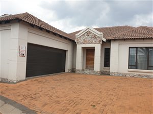 3 Bed Cluster in Witfield