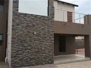 4 Bed Duplex in Vanderbijlpark CE7