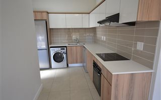 1 Bedroom Apartment in Linbro Park