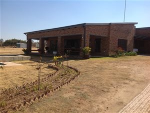 1.2 ha Farm in Mnandi AH