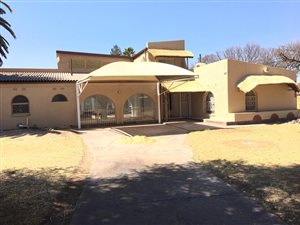 10 Bed House in Morehill