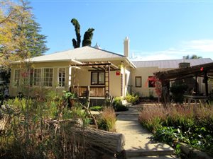 360 m² Commercial space in Robertson