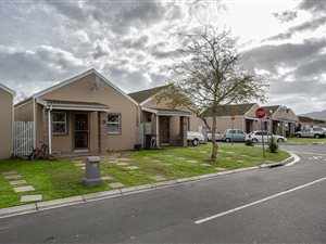 3 Bed House in Blue Downs