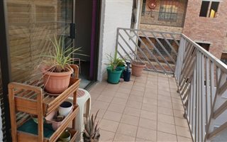 2 Bedroom Apartment in Westdene