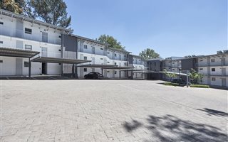 2 Bedroom House in Hurlingham