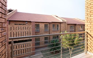 2 Bedroom Apartment in Willow Park Manor