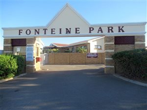 2 Bedroom Duet in Hartenbos