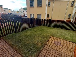 2 Bed Apartment in Chloorkop