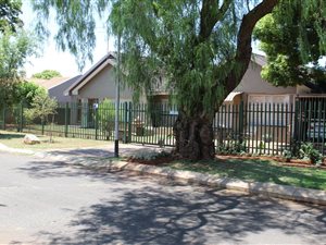 3 Bed House in Golf Park