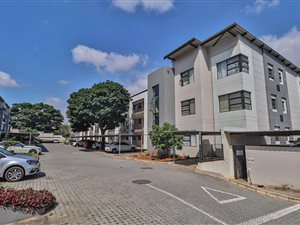 2 Bed Apartment in Umbogintwini