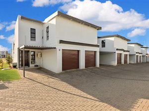 3 Bed Townhouse in Rynfield