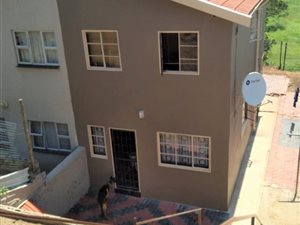 3 Bed House in Woodhurst