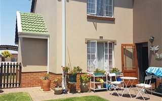 2 Bedroom Apartment in Benoni North AH
