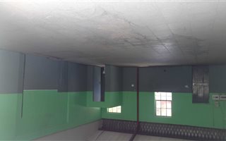 Commercial space in Nirvana
