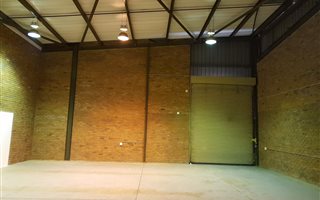 335 m² Industrial space in Olivedale