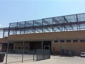 7600 m² Industrial space in North Riding