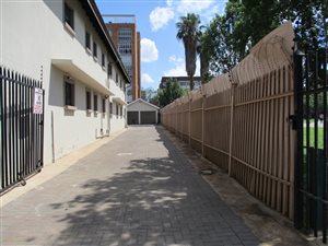 690 m² Commercial space in Sunnyside