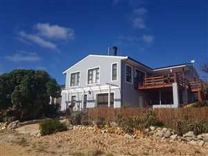 3 Bed House in Pringle Bay
